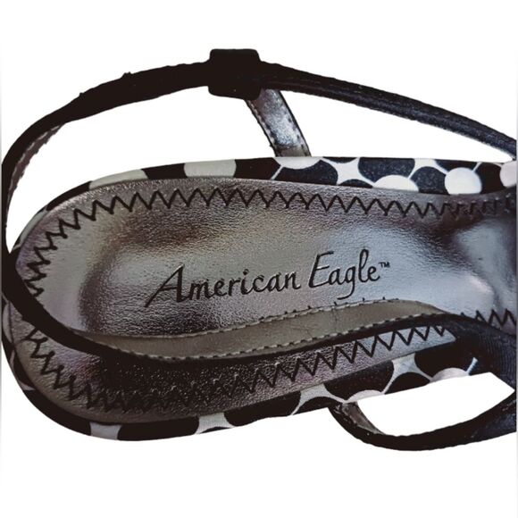 💰American Eagle Women's High Heel Shoes 2-1/2"  heels. 11 M - Picture 4 of 6